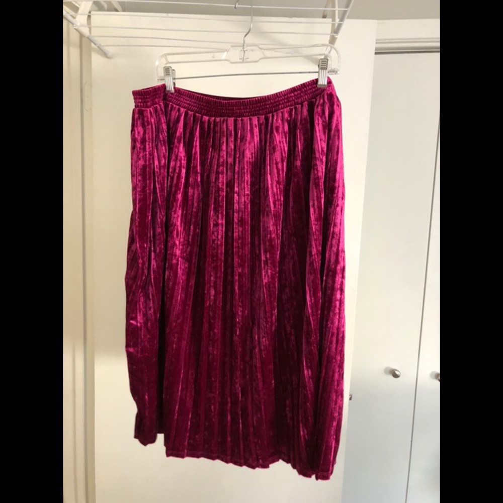 Cranberry/ magenta pleated velvet skirt